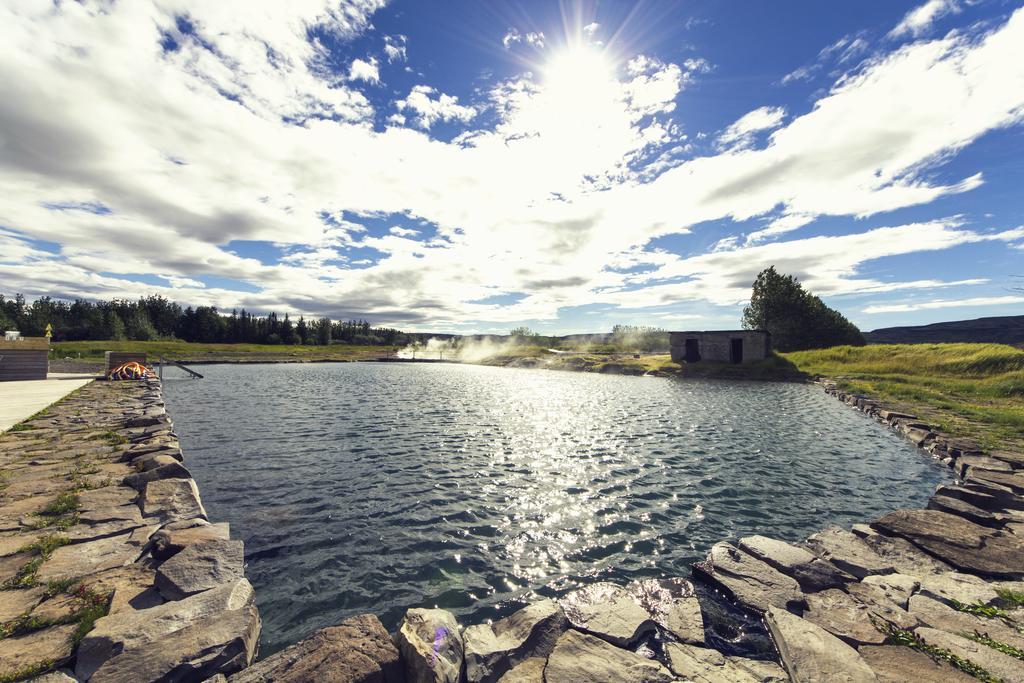 Garthur Stay Inn & Secret Lagoon Included! Флудир Экстерьер фото